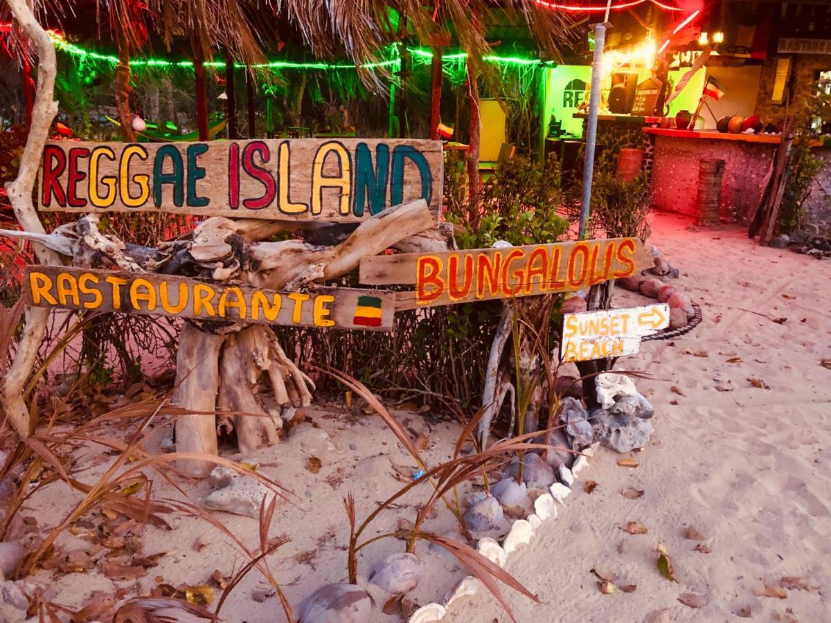 Reggae Island Private Island Hotel Koh Phayam Exterior foto